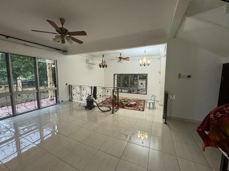 Seri kembangan untuk Untuk Dijual - RM 970,000, Mac 2026 - Living Room - PropertyGuru.com.my