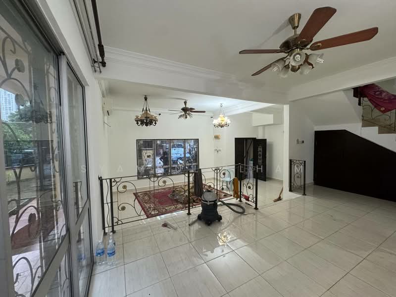 Seri kembangan untuk Untuk Dijual - RM 970,000, Mac 2026 - Living Room - PropertyGuru.com.my