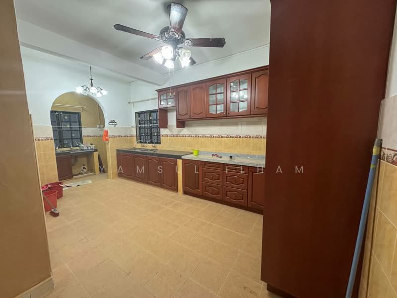 Seri kembangan untuk Untuk Dijual - RM 970,000, Mac 2026 - Kitchen - PropertyGuru.com.my
