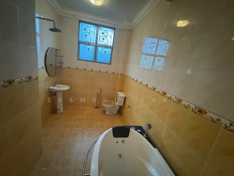 Seri kembangan untuk Untuk Dijual - RM 970,000, Mac 2026 - Bathroom - PropertyGuru.com.my