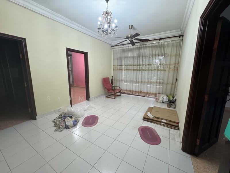 Seri kembangan untuk Untuk Dijual - RM 970,000, Mac 2026 - Living Room - PropertyGuru.com.my