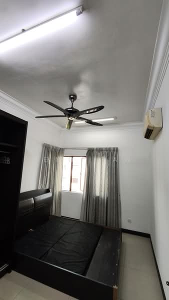 Desa Idaman Residences untuk Untuk Dijual - RM 380,000, Mac 2026 - Bedroom - PropertyGuru.com.my