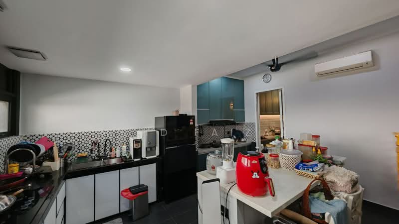 Duta Villa 2 untuk Untuk Dijual - RM 1,370,000, Mac 2026 - Kitchen - PropertyGuru.com.my
