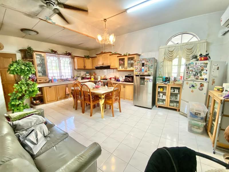 2-storey Terraced House for Sale in Shah Alam (Selangor) - Syamsul Ilham - PropertyGuru.com.my