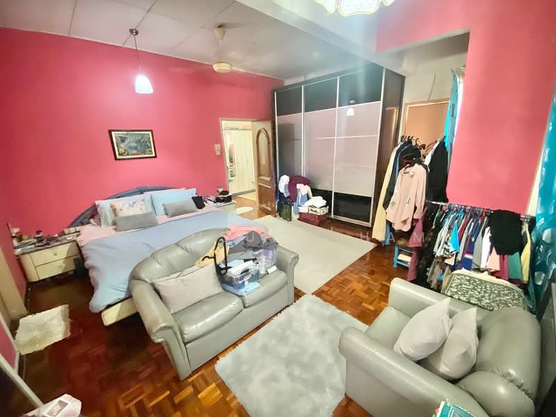 2-storey Terraced House for Sale in Shah Alam (Selangor) - Syamsul Ilham - PropertyGuru.com.my