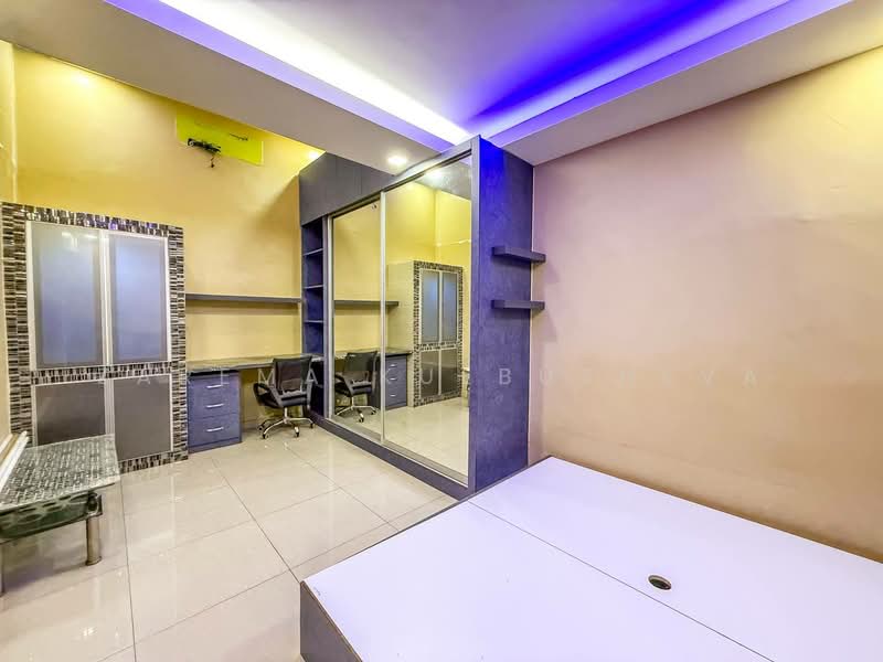 Bayu Perdana untuk Untuk Dijual - RM 420,000, Mac 2026 - Bedroom - PropertyGuru.com.my