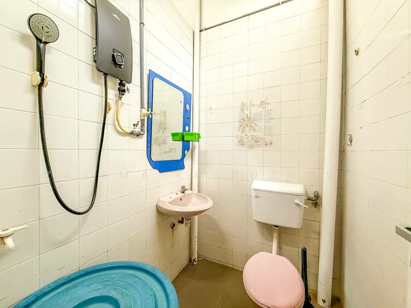 Bayu Perdana untuk Untuk Dijual - RM 420,000, Mac 2026 - Bathroom - PropertyGuru.com.my