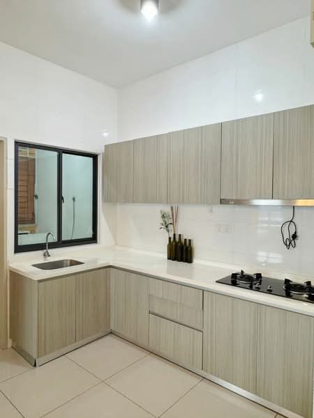 Condominium for Rent at The Raffles Suites - Alex Lim - Kitchen - PropertyGuru.com.my