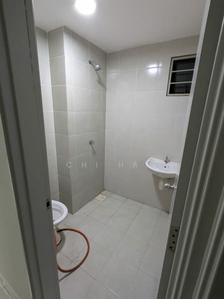 Apartment for Rent at Suria Ixora - Chi Hau - Bathroom - PropertyGuru.com.my