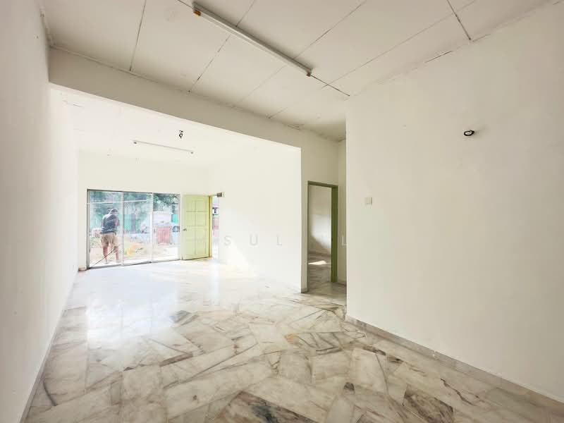 1-storey Terraced House for Sale in Puncak Alam (Selangor) - Syamsul Ilham - Interior - PropertyGuru.com.my