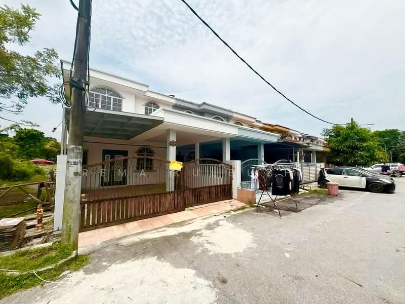 2-storey Terraced House for Sale in Taman Sentosa (Klang) - Zarema Kulbuzheva - Exterior - PropertyGuru.com.my