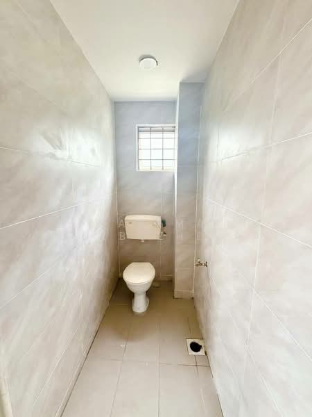 2-storey Terraced House for Sale in Taman Sentosa (Klang) - Zarema Kulbuzheva - Bathroom - PropertyGuru.com.my