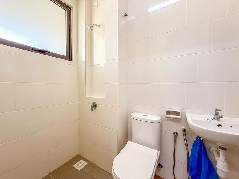 Serimba Terrace @ Bandar Bukit Mahkota untuk Untuk Dijual - RM 720,000, Mac 2026 - Bathroom - PropertyGuru.com.my