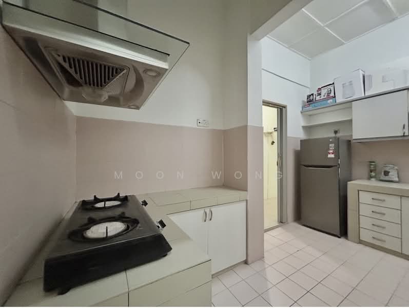 Kondominium untuk Dijual di Evergreen Park Acorn & Hazel - Moon Wong - Kitchen - PropertyGuru.com.my