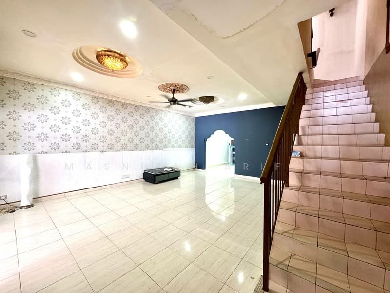 2-storey Terraced House for Sale in Batu Caves (Selangor) - Masnizah Arifin - Living Room - PropertyGuru.com.my