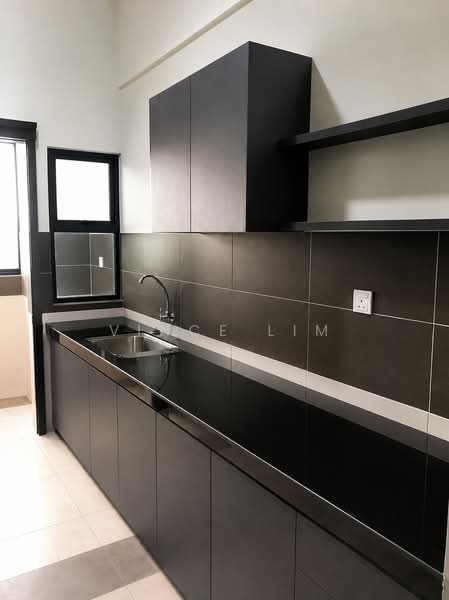 Kediaman Servis untuk Dijual di Maple Residences @ Bandar Bestari Klang - Vince Lim - Kitchen - PropertyGuru.com.my