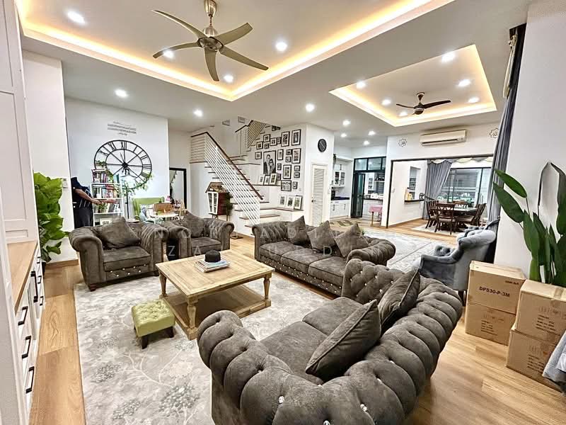 Taman Cahaya Alam untuk Untuk Dijual - RM 1,700,000, Mac 2026 - Living Room - PropertyGuru.com.my