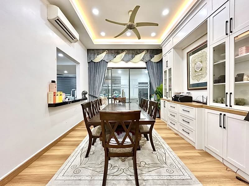 Taman Cahaya Alam untuk Untuk Dijual - RM 1,700,000, Mac 2026 - Dining Room - PropertyGuru.com.my