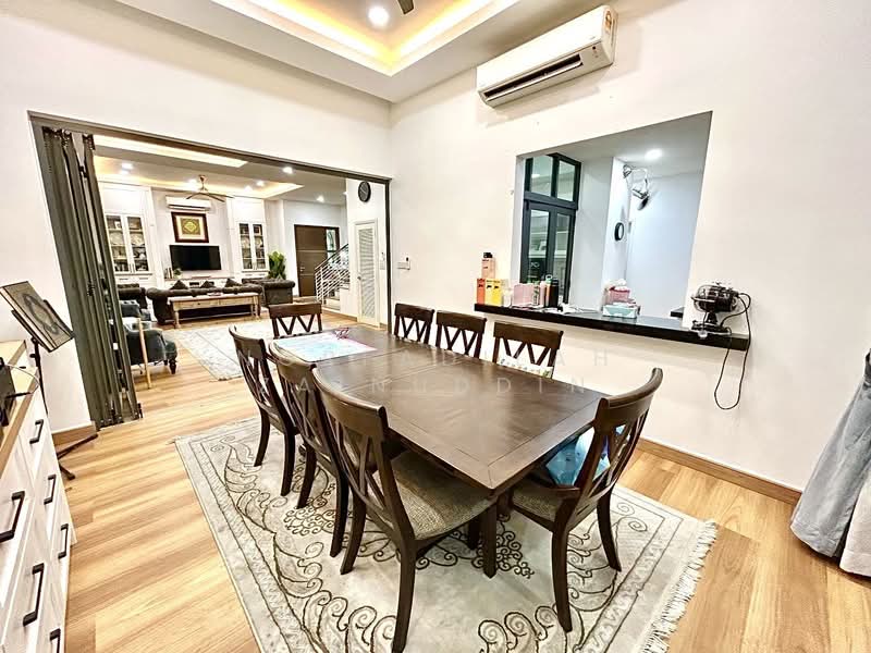 Taman Cahaya Alam untuk Untuk Dijual - RM 1,700,000, Mac 2026 - Living Room - PropertyGuru.com.my