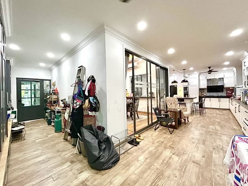 Taman Cahaya Alam untuk Untuk Dijual - RM 1,700,000, Mac 2026 - Kitchen - PropertyGuru.com.my