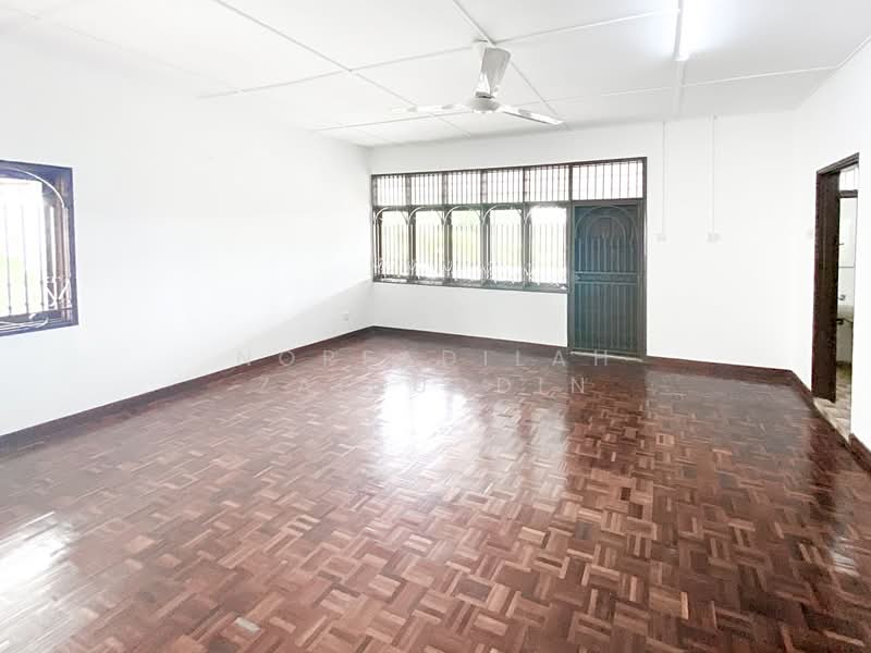 Seksyen 6 untuk Untuk Dijual - RM 799,000, Mac 2026 - Living Room - PropertyGuru.com.my