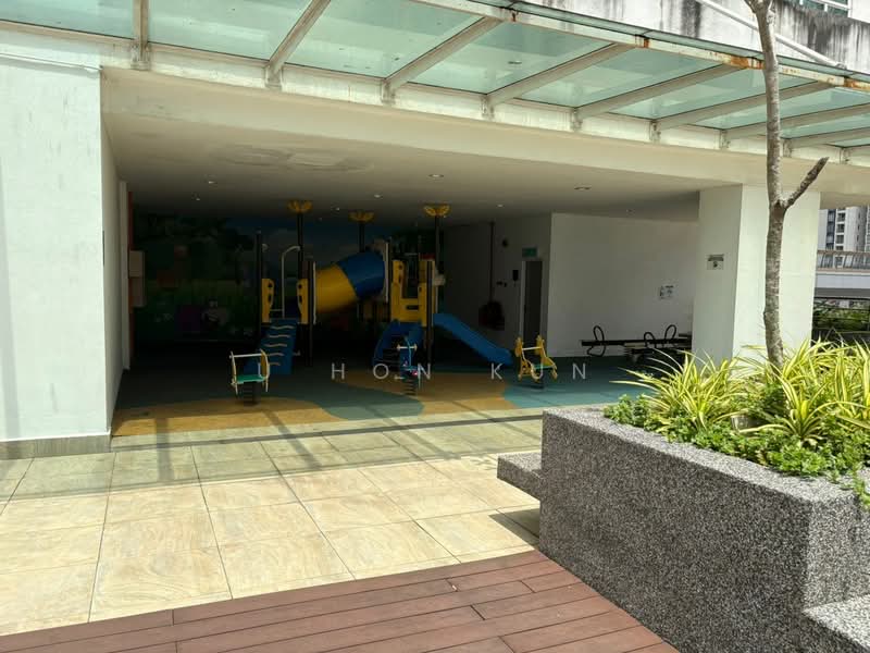 Skysuites @ Meldrum Hills untuk Untuk Disewa - RM 2,000 /bulan, Feb 2026 - Exterior - PropertyGuru.com.my