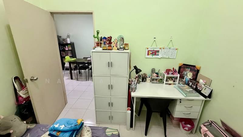 1-storey Terraced House for Sale in Bandar Saujana Putra (Tanjong Duabelas) - Najibah Sahari - Study - PropertyGuru.com.my
