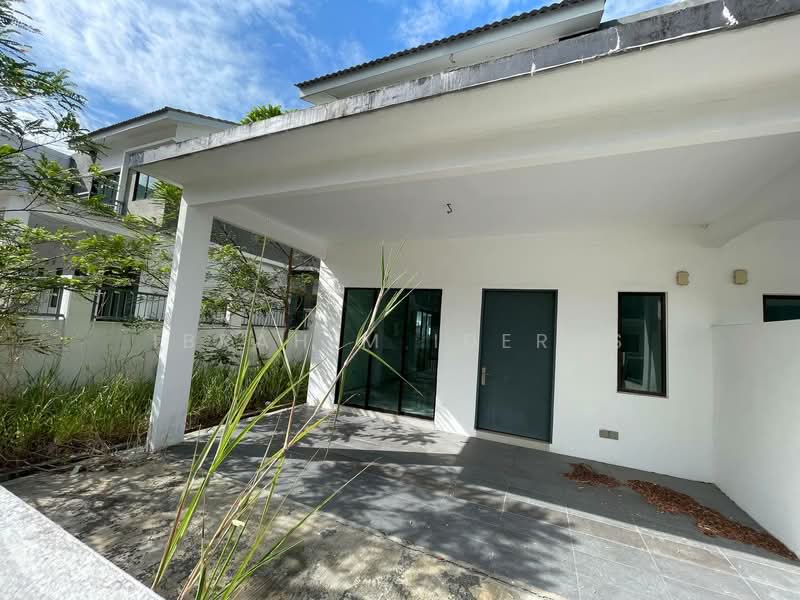 Semi-Detached House for Sale in Rawang (Selangor) - Ibrahim Iderus - Exterior - PropertyGuru.com.my