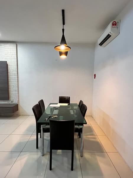 Taman Villa Seri Setia (Central Way) @ Bukit Tengah untuk Untuk Disewa - RM 2,600 /bulan, Feb 2026 - Dining Room - PropertyGuru.com.my