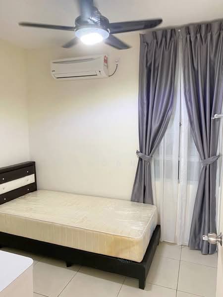 D' Larkin Residence untuk Untuk Disewa - RM 2,200 /bulan, Feb 2026 - Bedroom - PropertyGuru.com.my