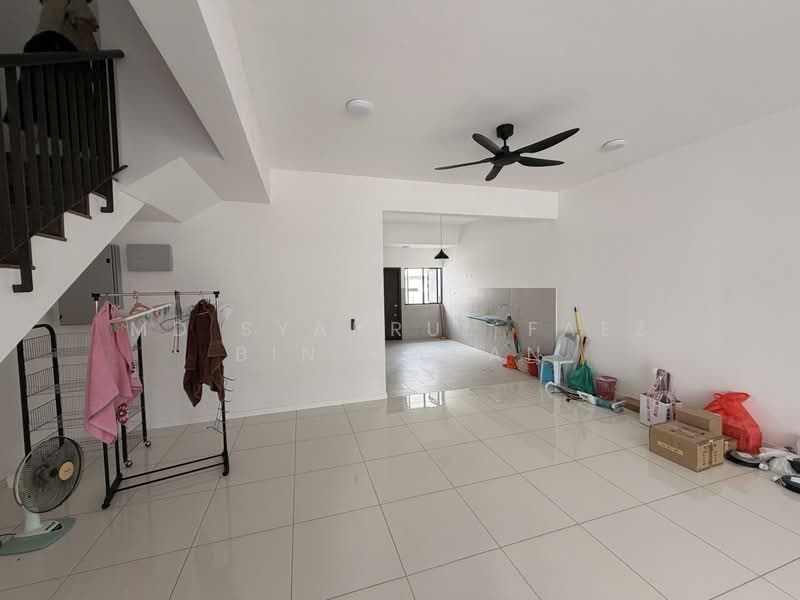 2-storey Terraced House for Rent in Sepang (Selangor) - Md Syahrul Faez Bin Manan - Living Room - PropertyGuru.com.my