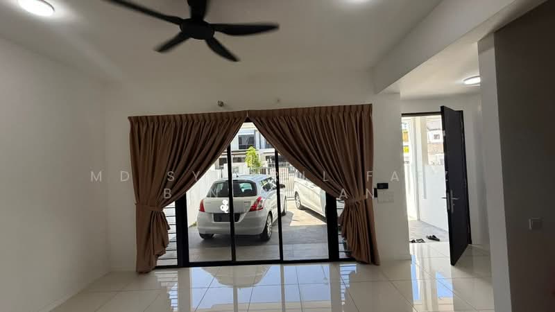 2-storey Terraced House for Rent in Sepang (Selangor) - Md Syahrul Faez Bin Manan - Living Room - PropertyGuru.com.my