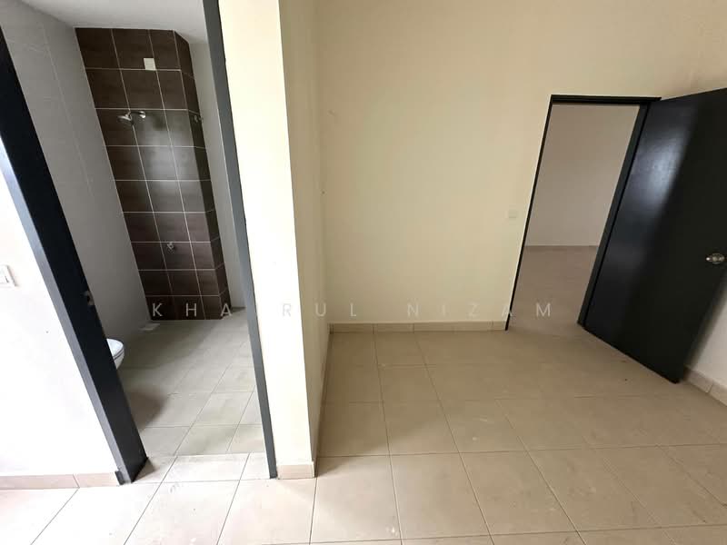 2-storey Terraced House for Sale in Seremban (Negeri Sembilan) - Khairul Nizam - Bathroom - PropertyGuru.com.my