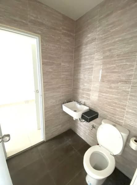 2-storey Terraced House for Sale in Taman Sutera Utama (Skudai) - William Tay - Bathroom - PropertyGuru.com.my