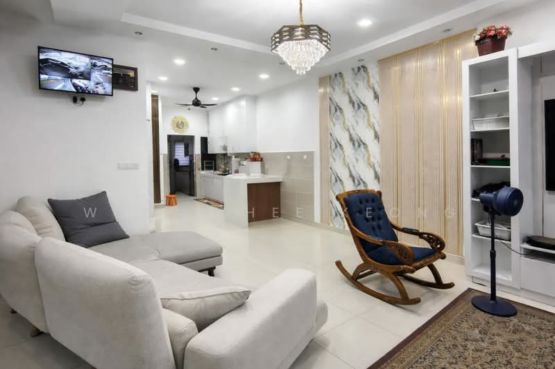 2-storey Terraced House for Sale in Bandar Kinrara Seksyen 8 (Bandar Kinrara) - Wong Chee Keong - Living Room - PropertyGuru.com.my