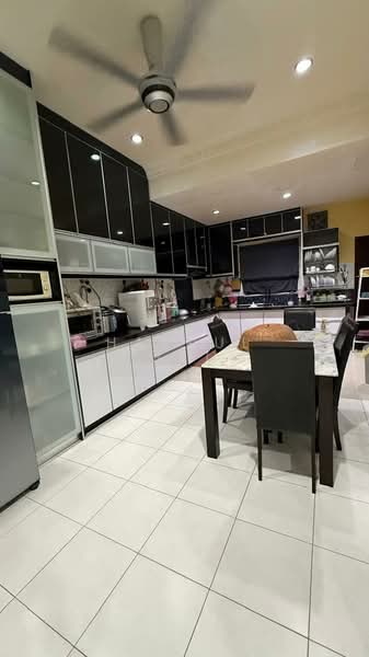 Bandar Laguna Merbok untuk Untuk Dijual - RM 500,000, Feb 2026 - Kitchen - PropertyGuru.com.my