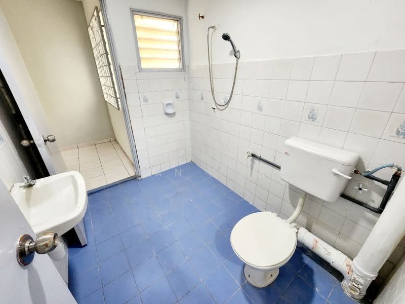 2-storey Terraced House for Sale in Taman Bukit Permai (Kajang) - Azman Ahmad - PropertyGuru.com.my