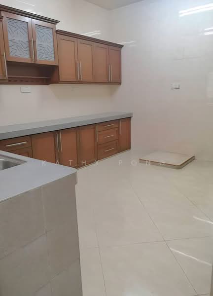 Damai puri desa aman puri untuk Untuk Dijual - RM 1,049,000, Feb 2026 - Kitchen - PropertyGuru.com.my