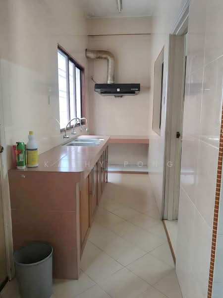 2.5-storey Terraced House for Sale in Desa Aman Puri (Kepong) - Kathy Pong - Kitchen - PropertyGuru.com.my
