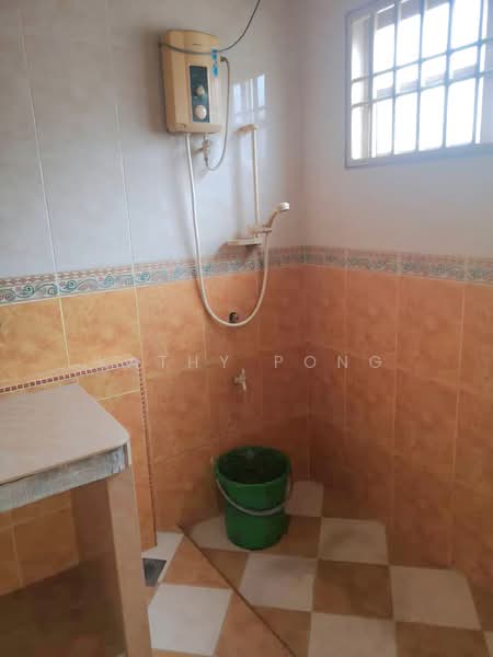 2.5-storey Terraced House for Sale in Desa Aman Puri (Kepong) - Kathy Pong - Bathroom - PropertyGuru.com.my