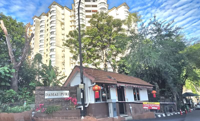 2.5-storey Terraced House for Sale in Desa Aman Puri (Kepong) - Kathy Pong - Exterior - PropertyGuru.com.my