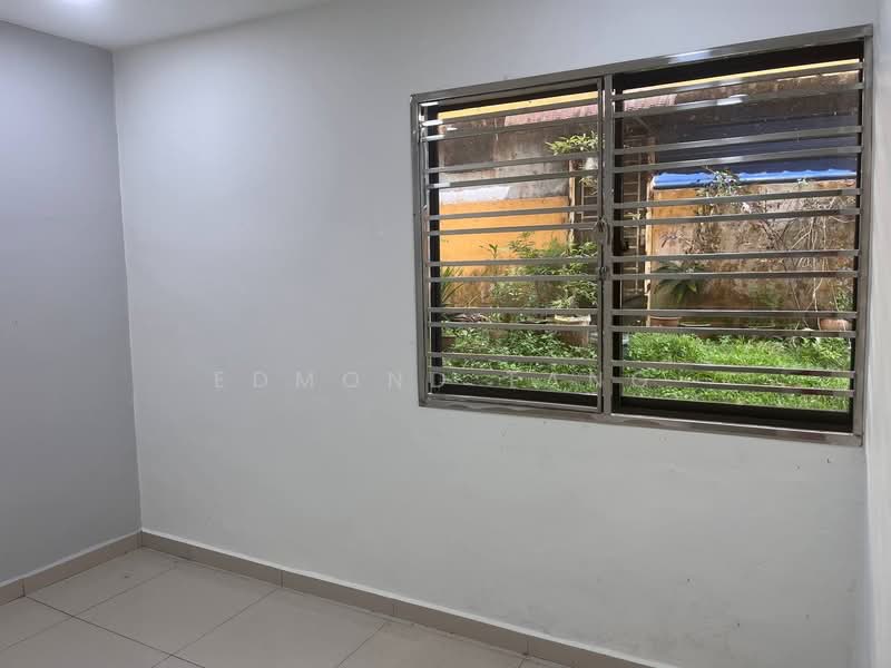 Flat for Rent at Flat Bandar Selesa Jaya @ Jalan Silat Gayong - Edmond Tang - Interior - PropertyGuru.com.my