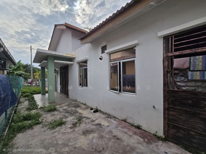 1-storey Terraced House for Sale in Sepang (Selangor) - Azman Ahmad - Exterior - PropertyGuru.com.my