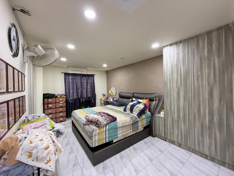 2-storey Terraced House for Sale in Kota Kemuning (Shah Alam) - Chloe Tan - Bedroom - PropertyGuru.com.my