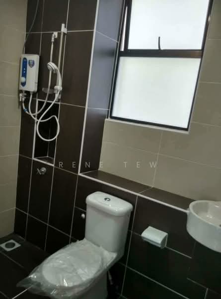 Apartment for Sale at Seri Austin Residence (Pangsapuri Seri Austin) - Rene Tew - Bathroom - PropertyGuru.com.my
