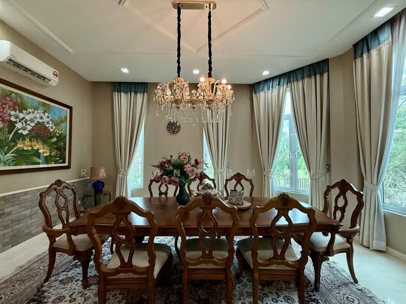 Bungalow for Sale in Kajang (Selangor) - Razlan Hamzah - Dining Room - PropertyGuru.com.my