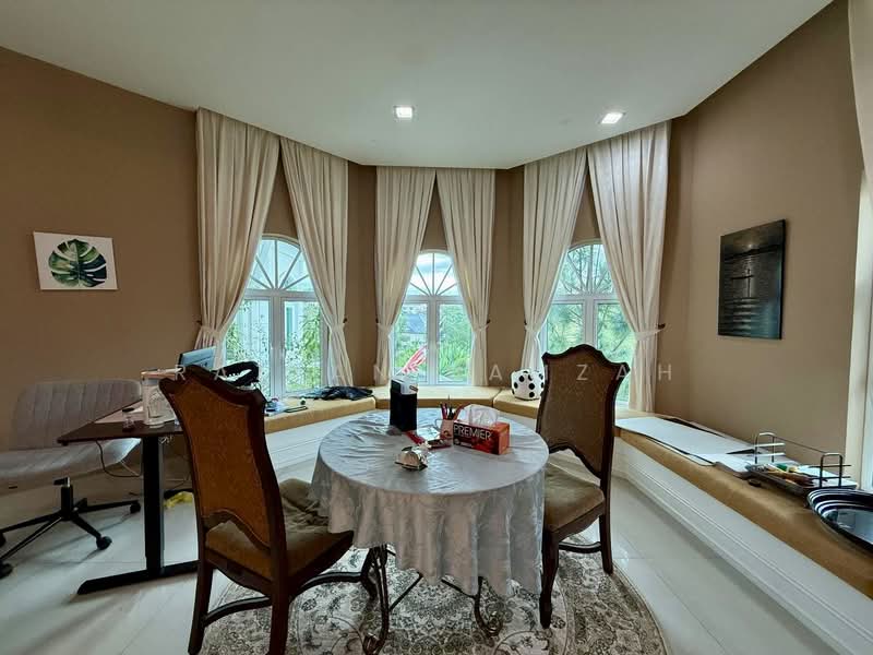 Bungalow for Sale in Kajang (Selangor) - Razlan Hamzah - Study - PropertyGuru.com.my