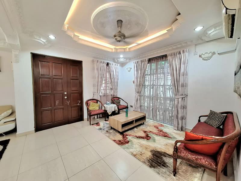 Cluster House for Sale in Shah Alam (Selangor) - Fyza Ghazali - Living Room - PropertyGuru.com.my