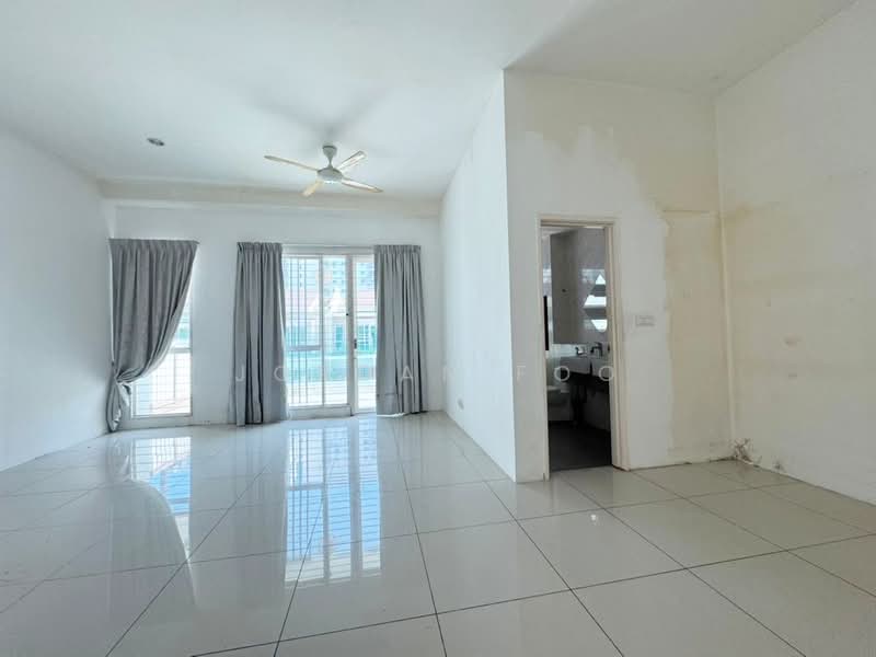 Terraced House for Sale in Sungai Ara (Penang) - Jordan Foo - Living Room - PropertyGuru.com.my