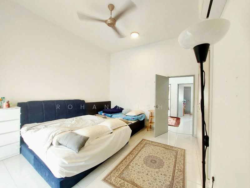 2-storey Terraced House for Sale in Puncak Alam (Selangor) - Rohana Ishak - Bedroom - PropertyGuru.com.my